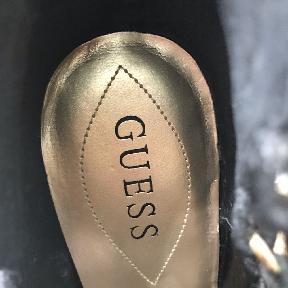 GUESS ZIP BACK SHOES - Picture 6 of 8